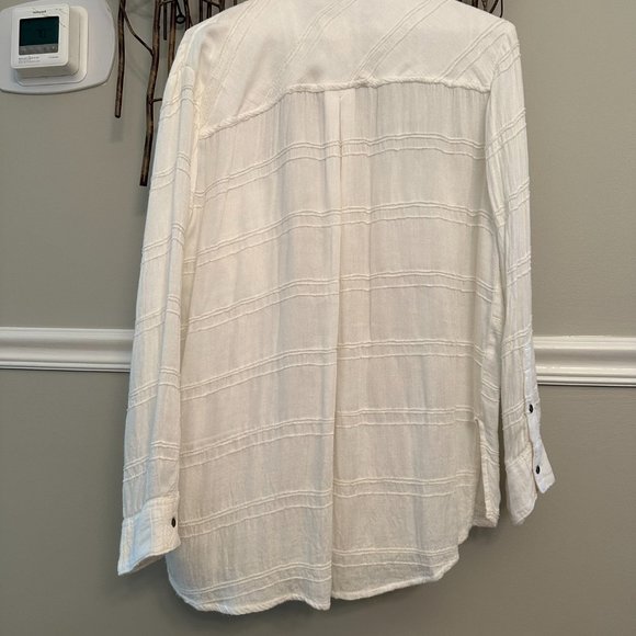 White Button Down, Linen, Billabong - Picture 5 of 8